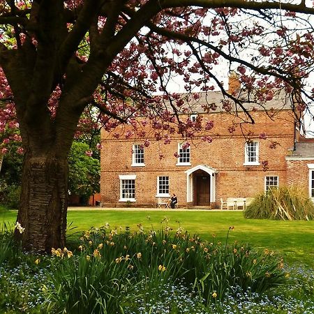 Little Mollington Hall Hotel Chester Exterior foto